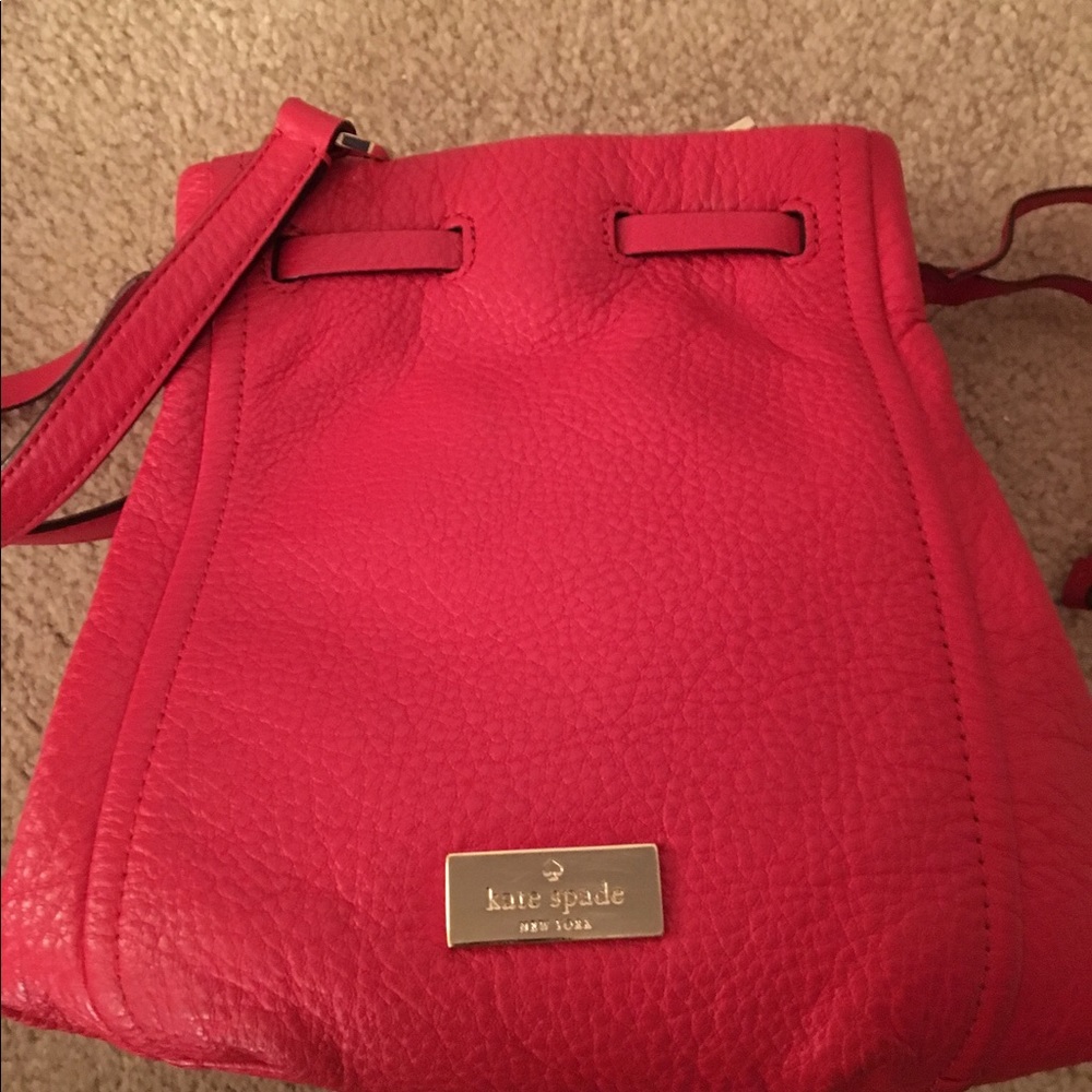 Kate Spade small Poppy Bucket Bag